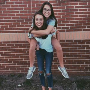 Meet your Posher, Erinn